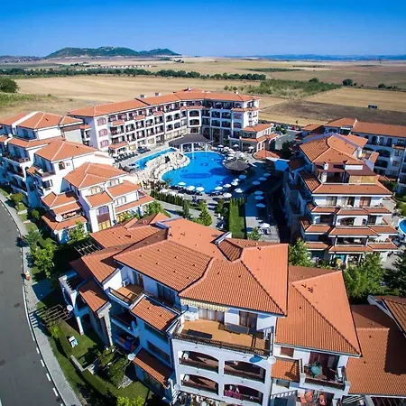 Appartement Enchanting 2 Bed Villa At The Vineyards Spa Resort