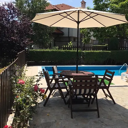 Appartement Enchanting 2 Bed Villa At The Vineyards Spa Resort